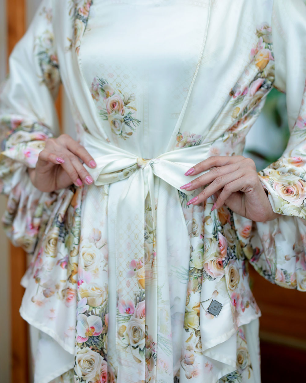 Katalog-Azalea-Dress-Detail-1.jpg